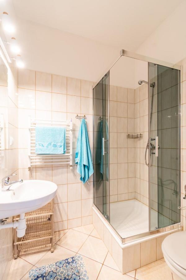 Pod Platanem Hotel Rowy  Ngoại thất bức ảnh