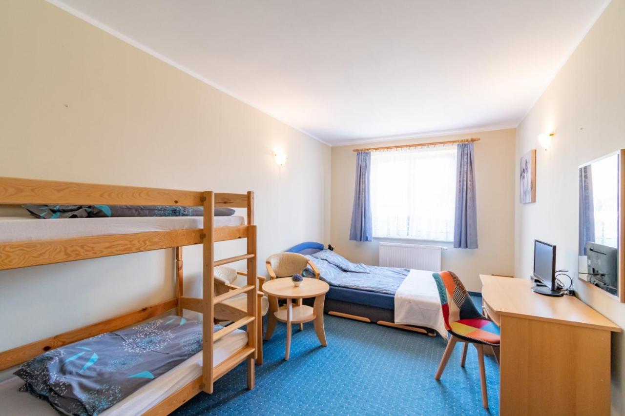 Pod Platanem Hotel Rowy  Ngoại thất bức ảnh